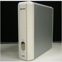 BUFFALO HD-H500U2 

<h4>搭載HDD</h4>
<p>HGST(HITACHI)製 HDT725050VLAT80″ width=”200″ height=”200″></p>
<h4>復旧媒体</h4>
<p>BUFFALO製 HD-H500U2</p>
<h4>搭載HDD</h4>
<p>HGST(HITACHI)製 HDT725050VLAT80 500GB</p>
<h4>症状</h4>
<p>異音がし、回転しない状態。他社にて開封済みの状態。</p>
<h4>作業内容</h4>
<p>条件の一致する同型ハードディスクを使用し、モーター・ヘッド交換することにより認識可能となり、クローンを無事作成することができました。</p>
<h4>結果</h4>
<p>重度障害で復旧可能。重度障害における診断・復旧作業を実施する事により、重要データも正常に開ける形で復旧に至りました。</p>
       </div>

  </div><!-- END #article -->

    <div id=